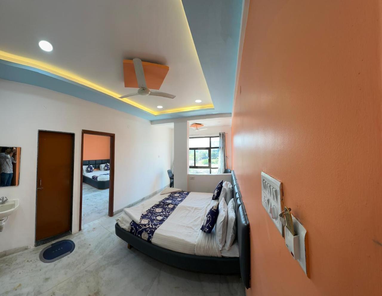 שירדי Hotel Indore Palace - Feel At Home מראה חיצוני תמונה
