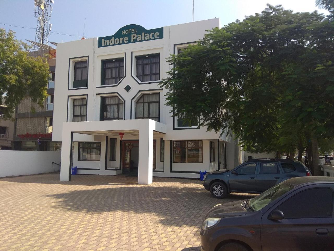 שירדי Hotel Indore Palace - Feel At Home מראה חיצוני תמונה